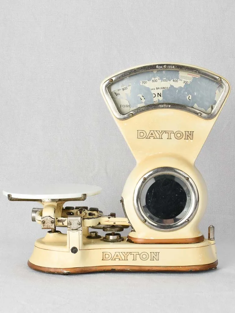1950s Dayton épicerie weigh scales
