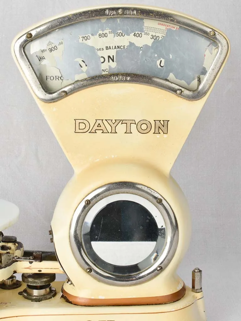 1950s Dayton épicerie weigh scales