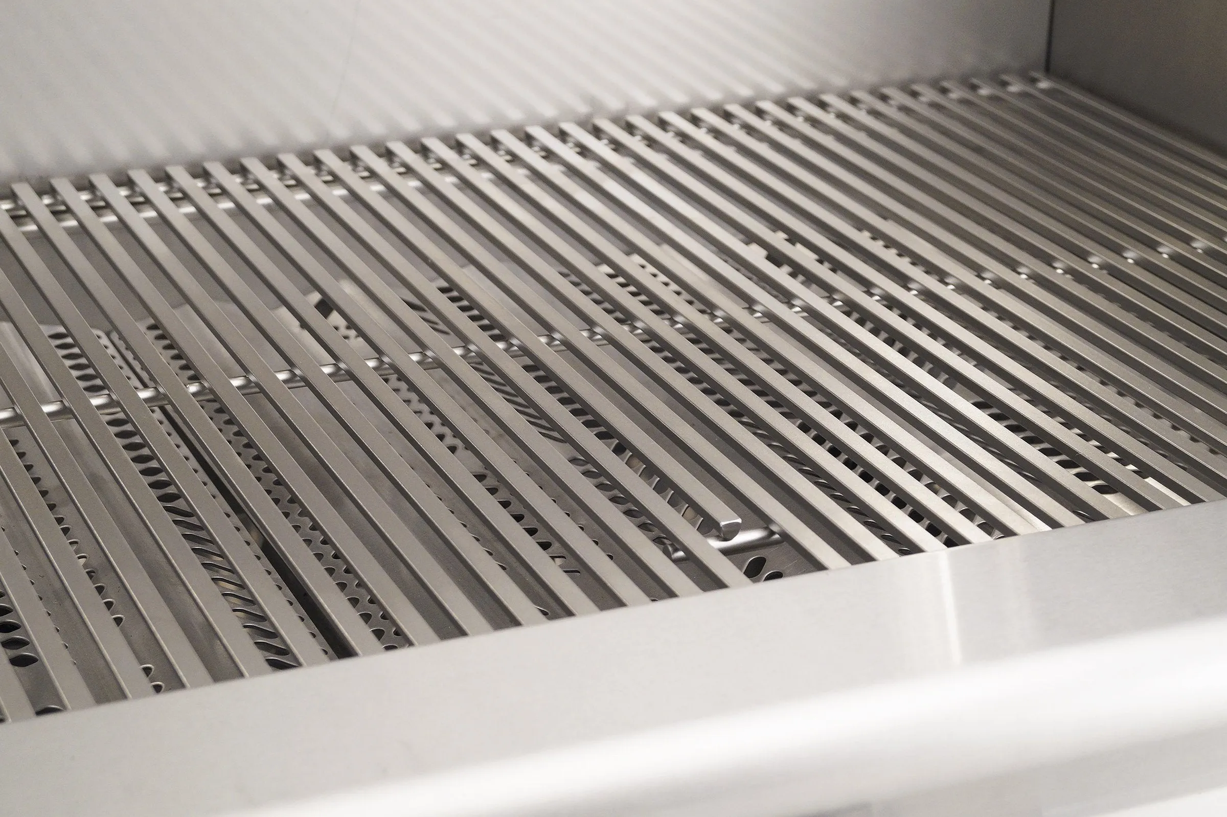 AOG Grills - 36" Built-in Grill Head w/ Rotisserie & Lights - 36NBL
