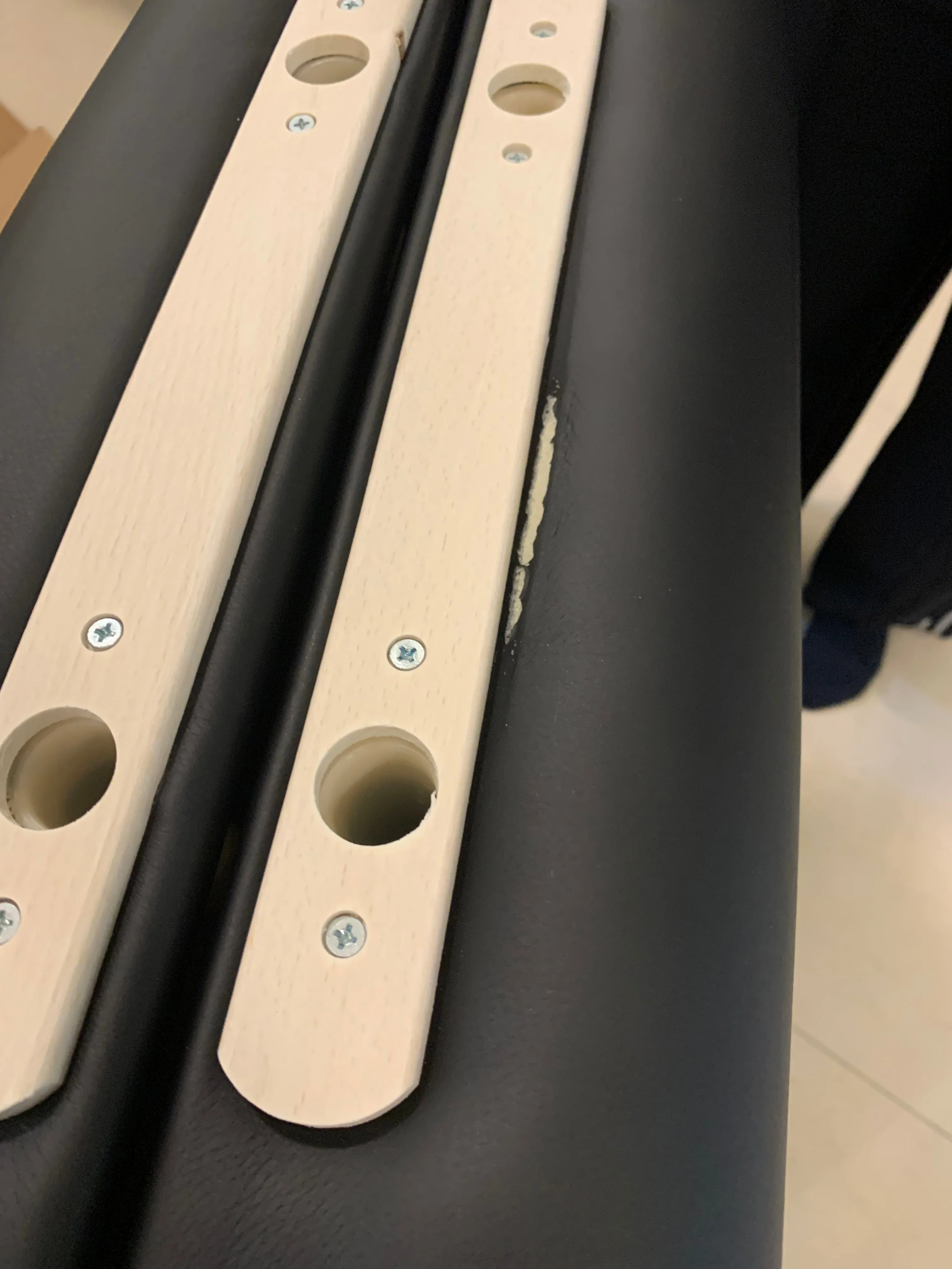 B-grade - BodyPro Deluxe Massage Table