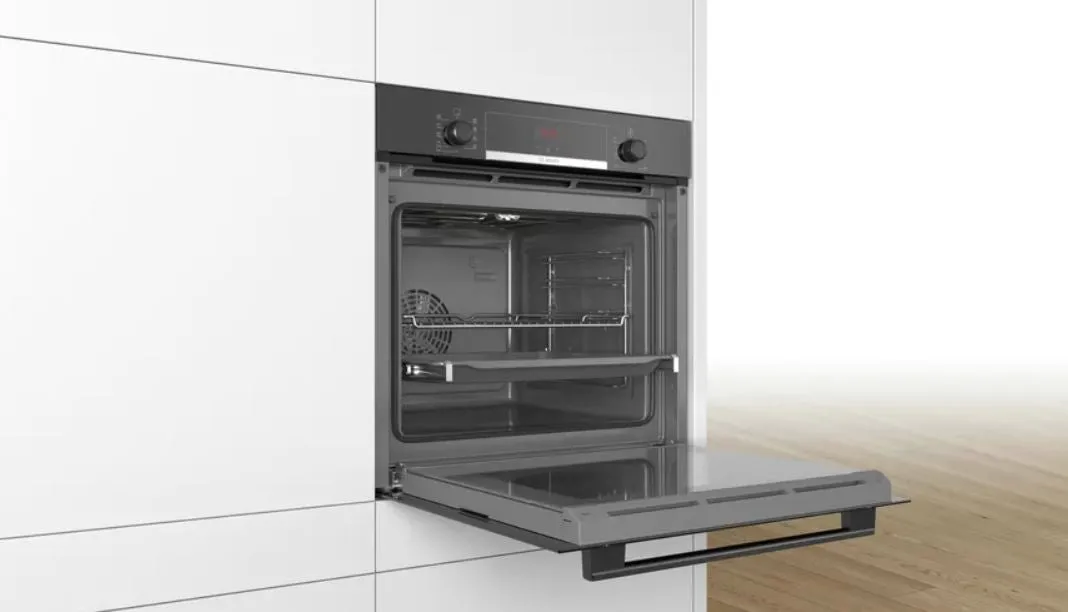 BOSCH HBA534EB0K Series 4 Oven Black