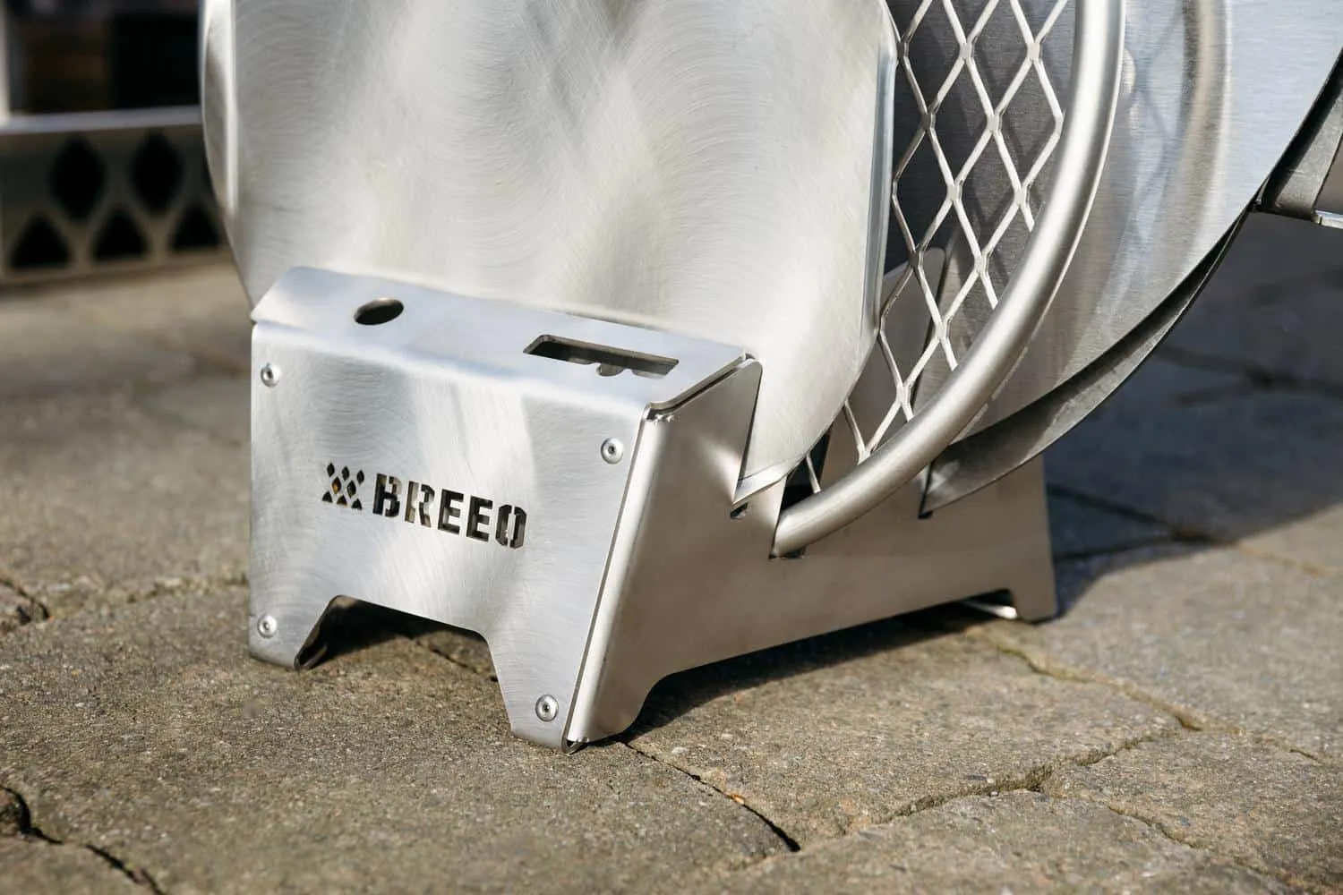 Breeo 304 Dock