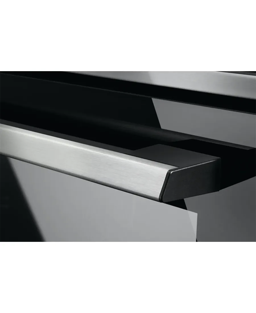 Built-in Single Oven with 600 SurroundCook®