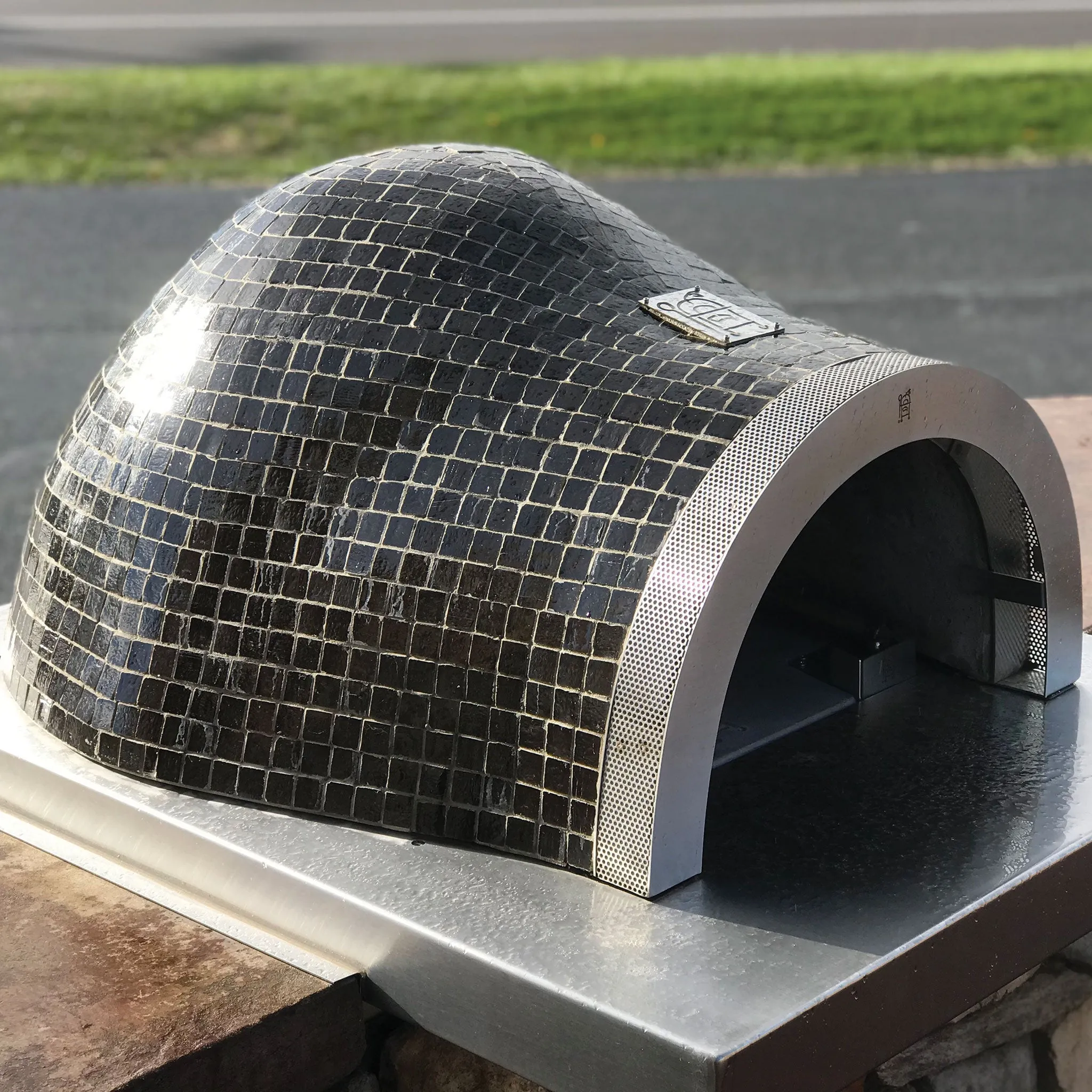 Forno de Pizza Villa Series Built-In Pizza Oven Hearth by HPC Fire