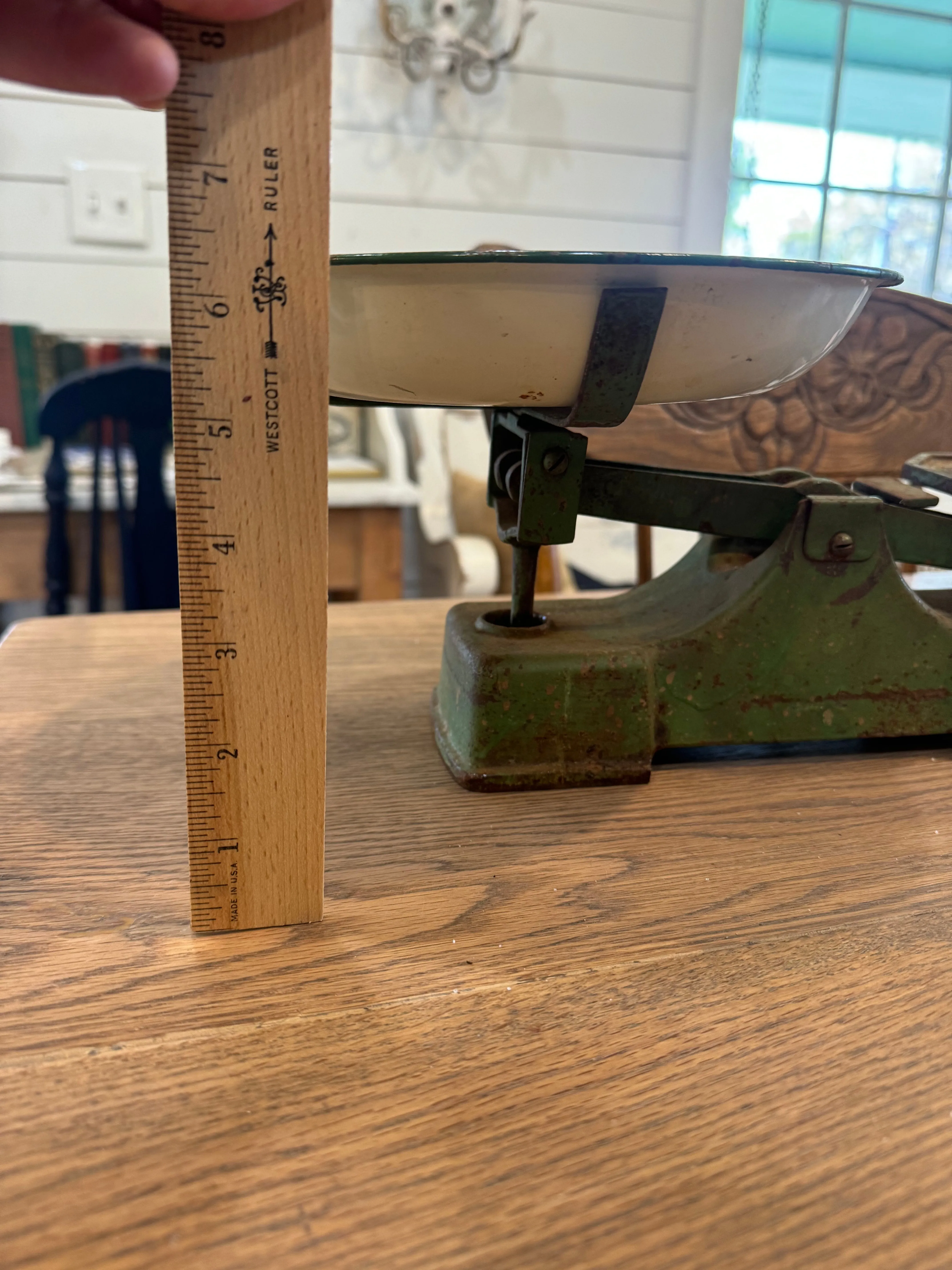 Green kitchen cast iron scales and weights || Vintage scales and tray with weights
