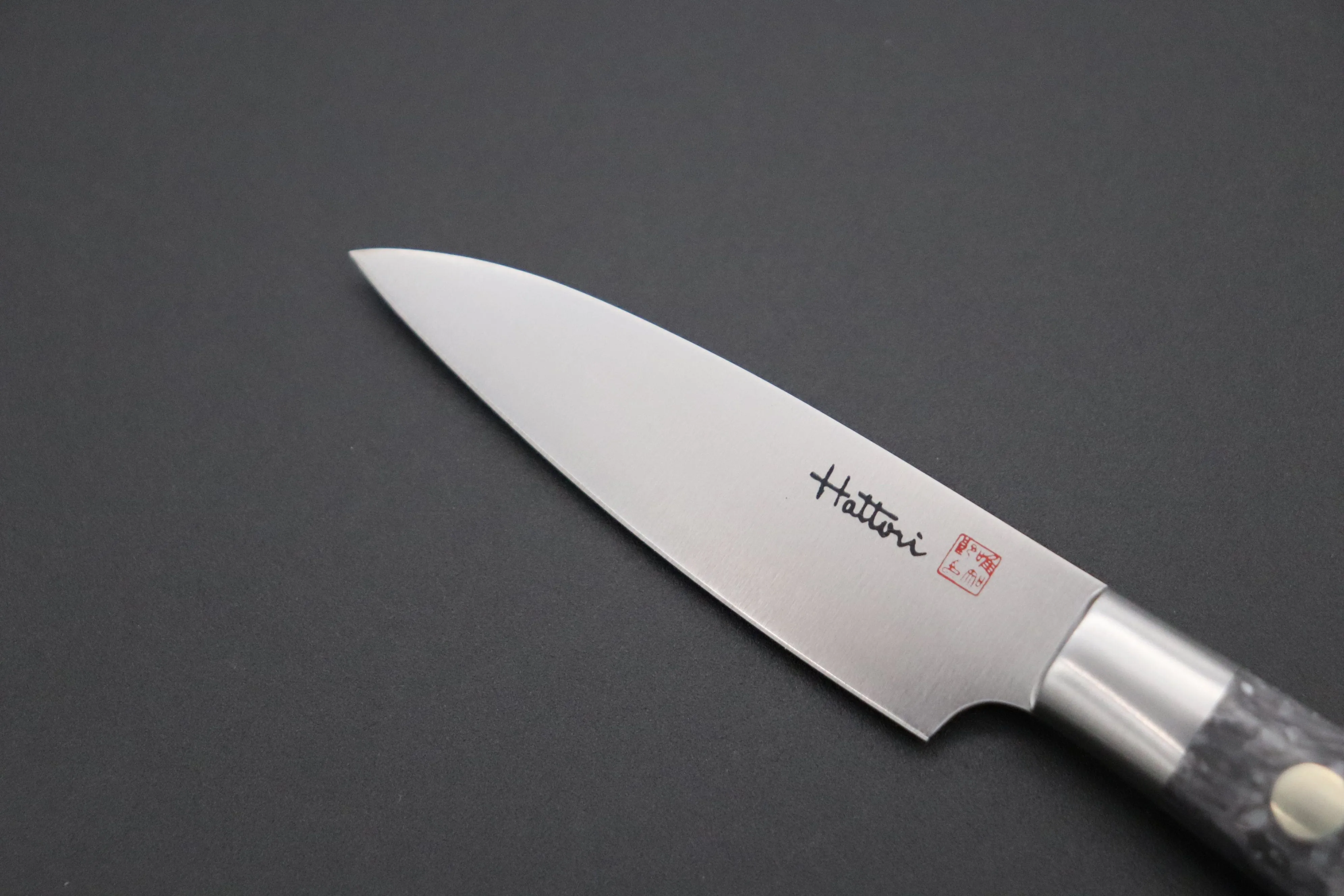 Hattori Forums FH Series Limited Edition "SNOW IN THE DARK" FH-1ND Parer 70mm (2.7 inch, Dupont Corian® Handle)