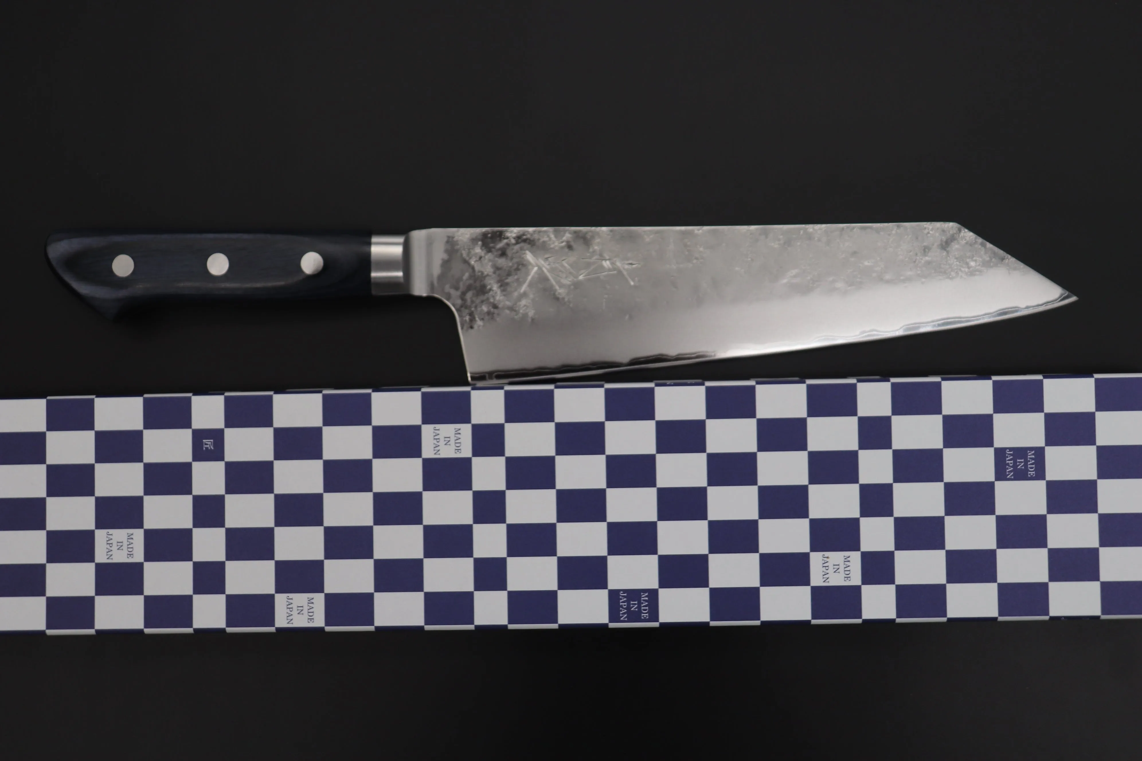 JCK Natures 青雲 Blue Clouds Series BCBP-2 Blue Steel No.2 Nashiji Bunka (Kiritsuke) 190mm (7.4 inch, Royal Blue-Purple Pakka Wood Handle)