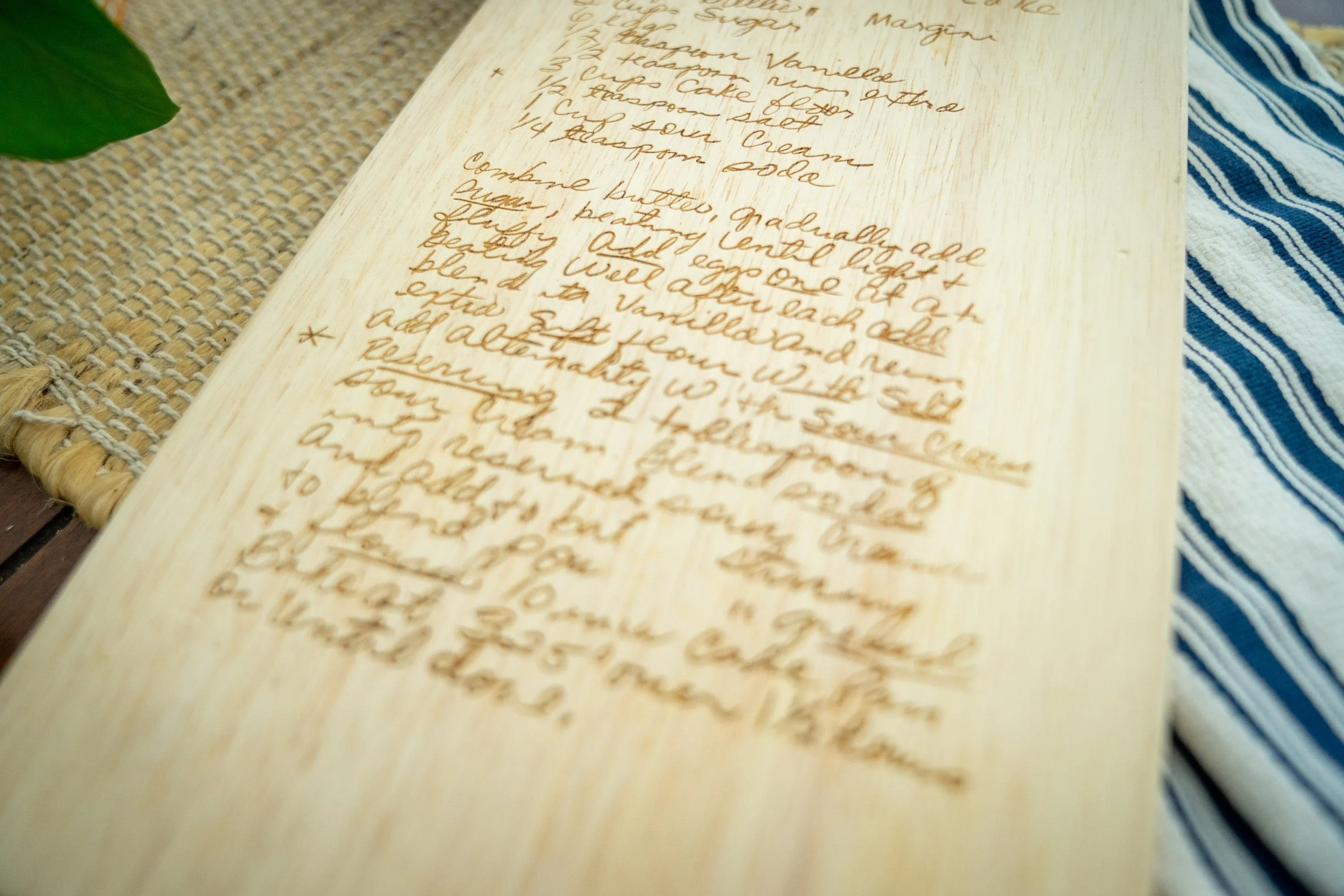Large Personalized Cutting Board with Handwritten Recipe | Cutting Board With Recipe Gift | Great Gift For Mother's Day