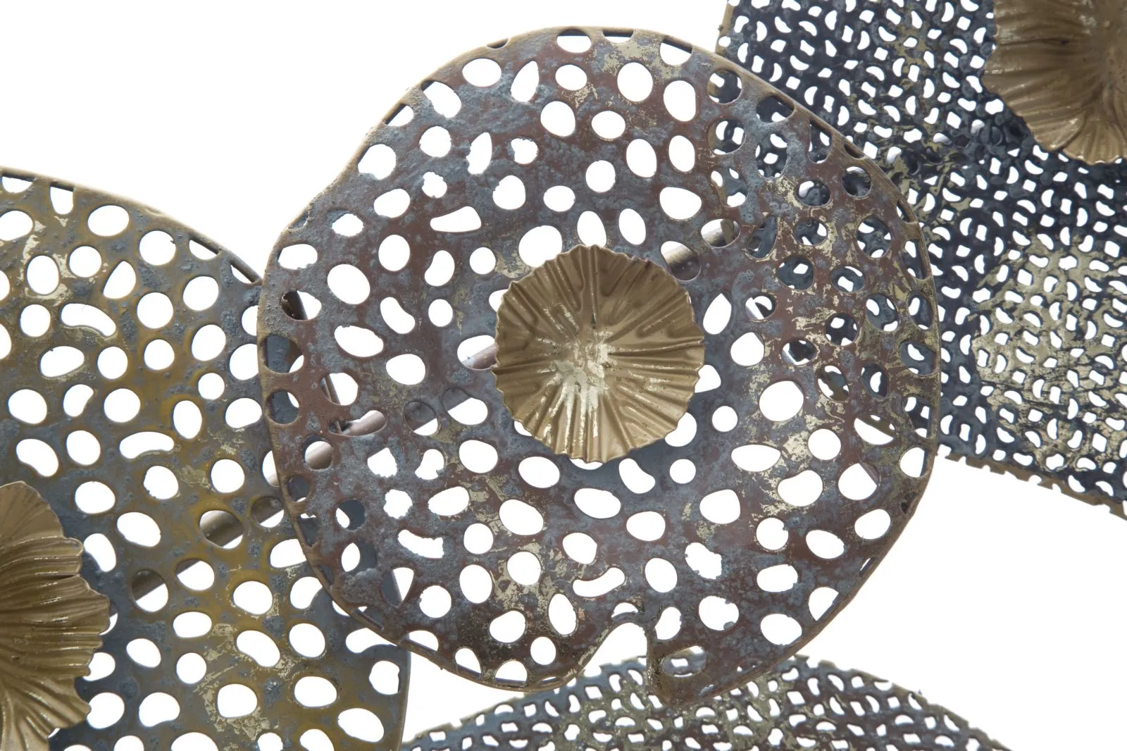 Metallic Round Flowers Wall Decor
