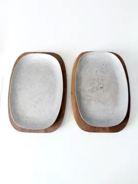 mid-century sizzler plate sets pair