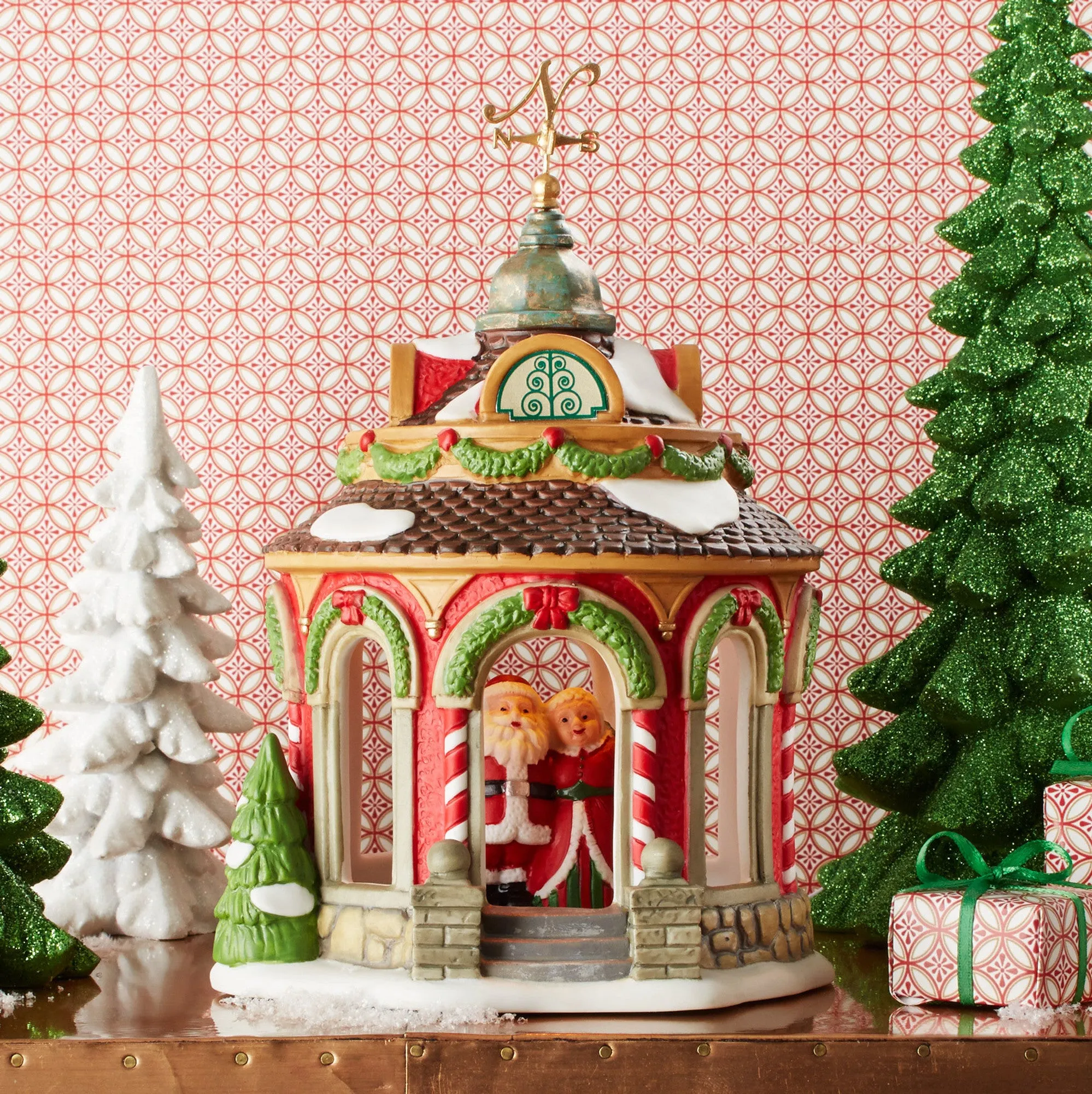 NP, North Pole Anniversary Gazebo, 4050966