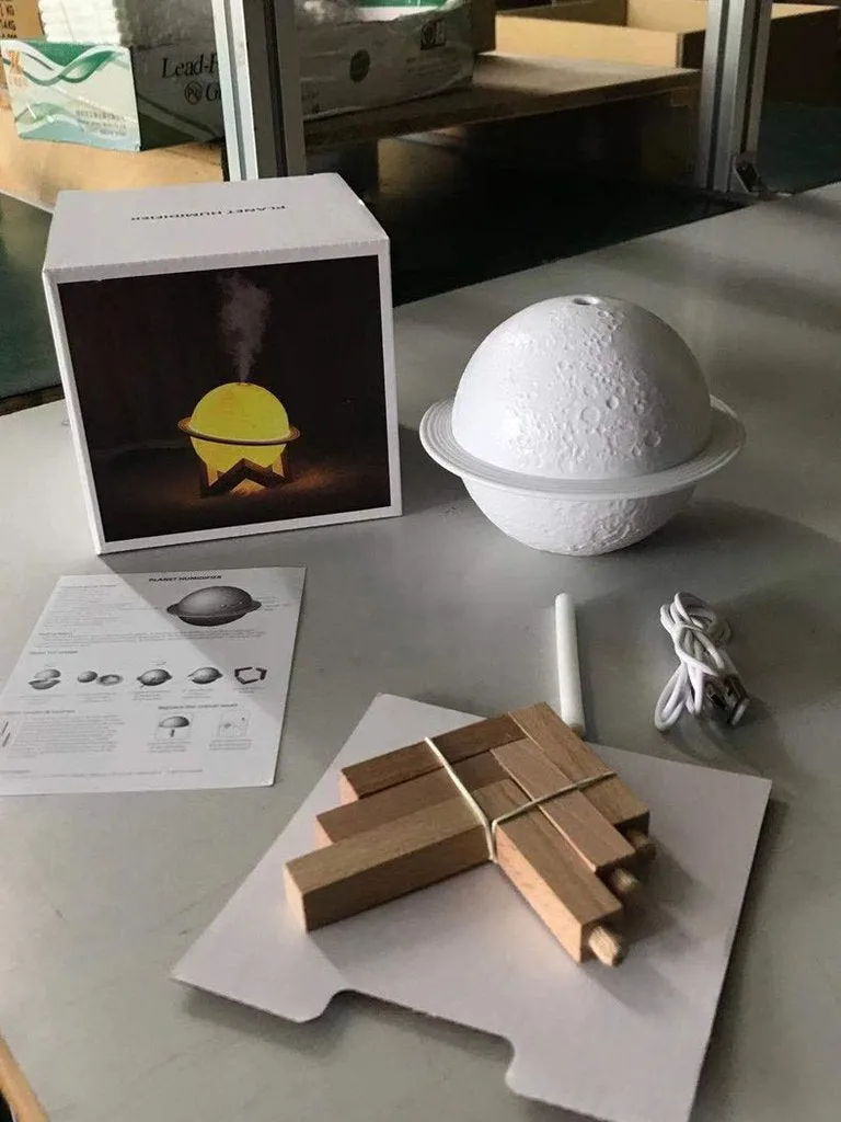 Portable Moonlight Shaped Air Humidifier/Freshner - H02184