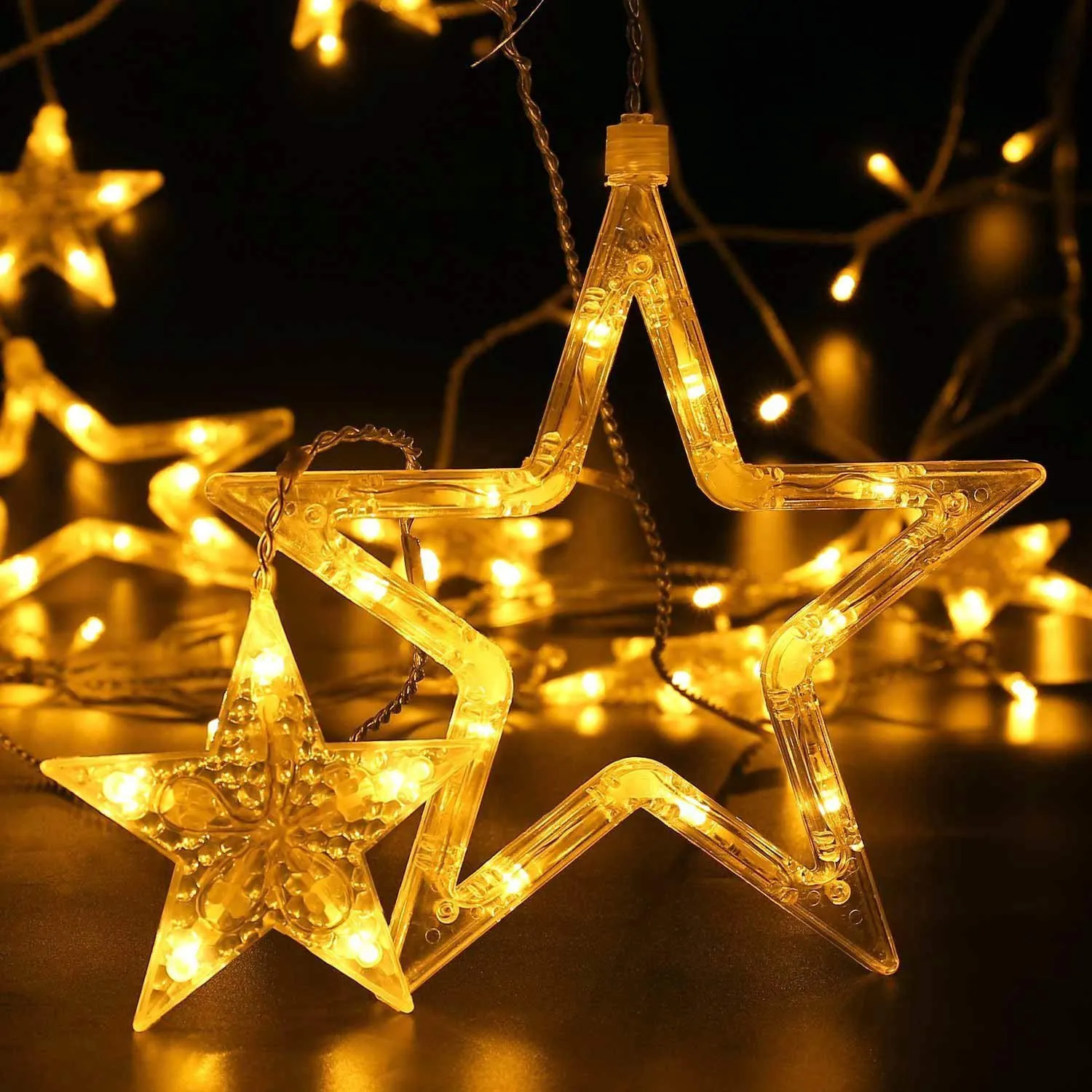 Quntis 138 LED 12-Star Connectable 6.5ft Curtain Xmas Lights – 8 Flashing Modes, Warm White Holiday Decor for Christmas & Festive Lighting