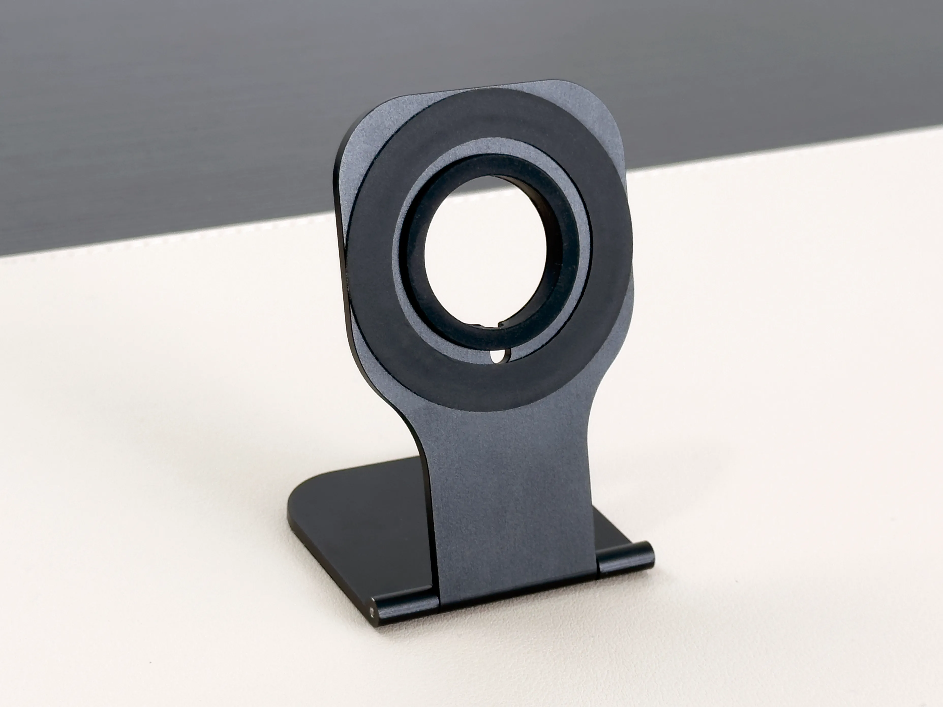R7 Magnetic Phone & Apple Watch Stand