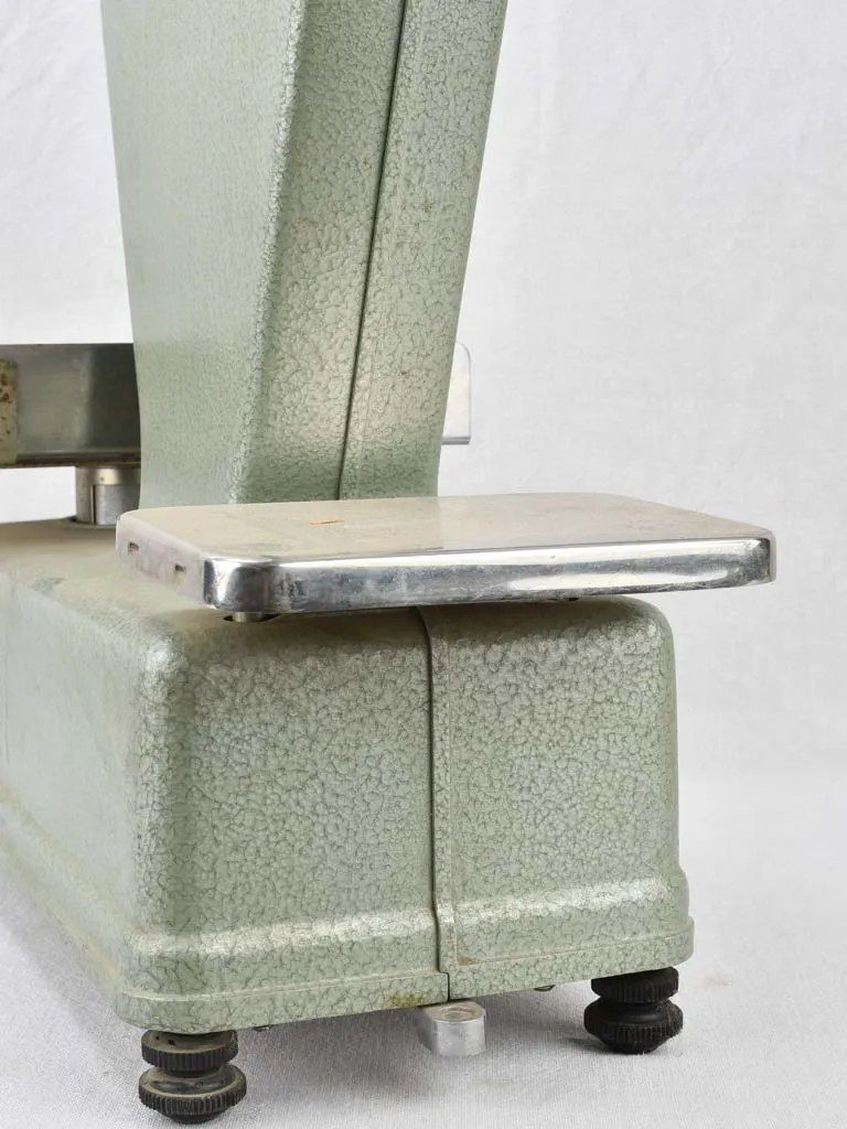 Shop scales (Testut), 1950s French