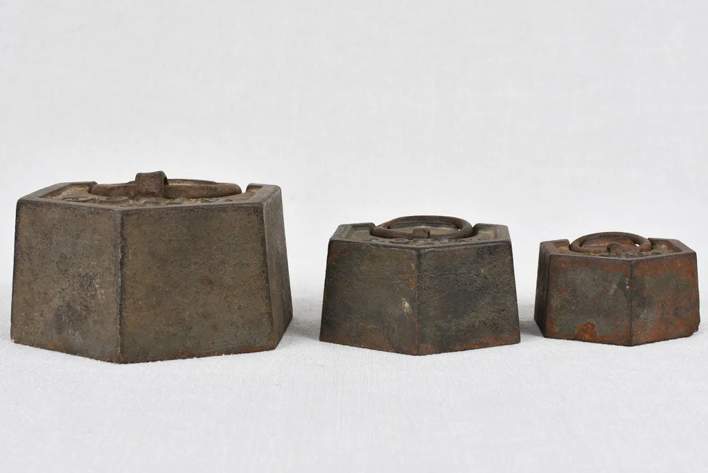 Weights, cast-iron, 1930s (set of 3)
