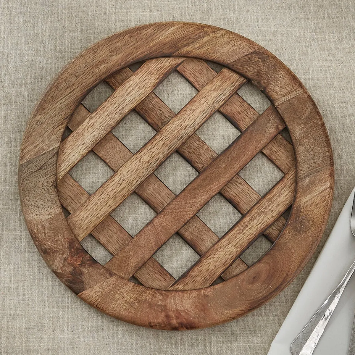 Wood Lattice Charger Plate